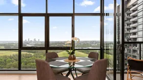 Flat with pool & terrace - Image 5