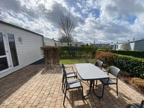Chalet avec sauna, terrasse et jardin - Image 5