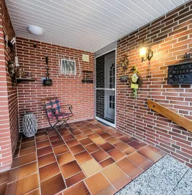 Flat with garden, terrace & barbecue - Image 3