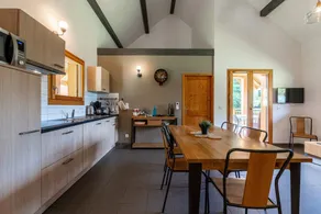 Chalet Sambuy - Val De Tamié: Cozy Retreat for Up to 10 Guests - Image 3