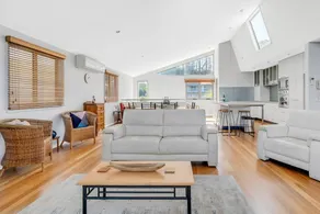 Fully equipped holiday apartment with BBQ & terrace | Close to the beach - Image 4