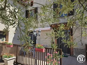 Gite with terrace & garden - Image 4