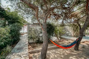 Merveilleuse maison avec terrasse | Vue mer | À côté de la plage - Image 2