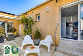 Apartment "La Casa tranquilia" – Relax and Enjoy the Marseillan Lifestyle - Image 2