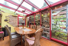 Holiday home with terrace, barbecue & garden - Image 5
