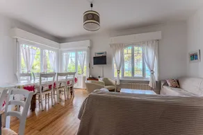 Agréable maison entièrement équipée avec jardin, barbecue et terrasse | Vue mer | Proche de la plage | Parfaite pour le travail à distance - Image 3