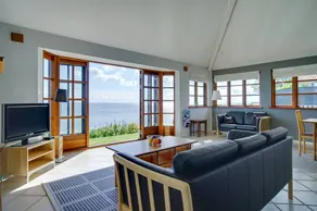 House with terrace, garden & barbeque | Sea view - Image 5