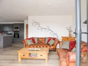 Cottage with garden - Image 5