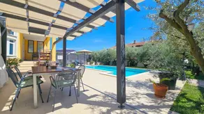 Fully equipped spacious villa with terrace, barbeque & private pool | Pets are welcome - Image 5