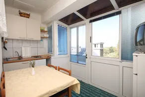 Fully equipped wonderful holiday home with BBQ, terrace & garden | Pets allowed - Image 5