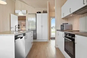 Children-friendly house with BBQ, sauna & jacuzzi | Pet-friendly - Image 4