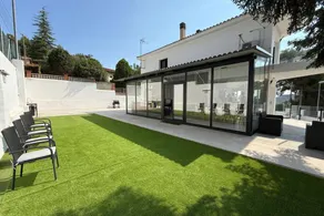 Children-friendly chalet with garden, terrace & hot tub | Mountain view - Image 3