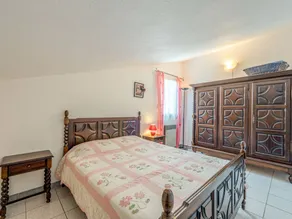 Merveilleuse maison adaptée aux familles avec barbecue, jardin et piscine | Proche de la plage - Image 4