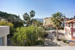 Apartment with garden & pool | Garden view - Image 4