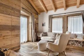 Apartment with terrace & garden | Garden view - Image 2