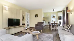 Holiday apartment with garden, terrace & sauna - Image 3