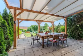 Holiday home with garden & terrace | Water view - Image 3