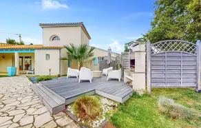 Charmante villa entièrement équipée avec piscine, terrasse et barbecue | Vue piscine | Plage à proximité - Image 5