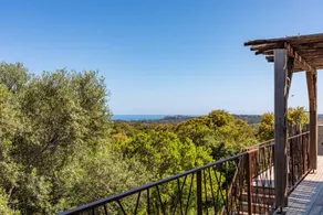 Children-friendly villa with terrace, barbecue & private pool | Sea view - Image 4