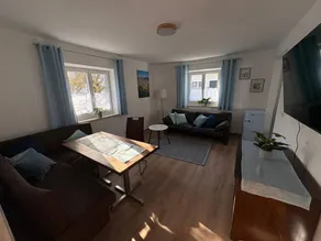 Apartment with terrace - Image 5