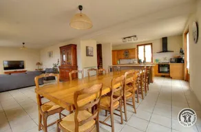 Gite with garden, BBQ & terrace - Image 2