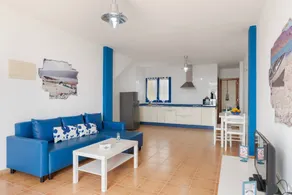 House with terrace | Beach view - Image 3