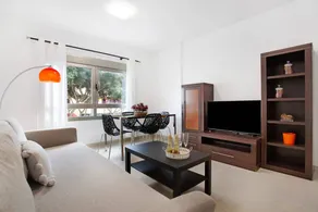 Agréable appartement avec terrasse et internet haut débit | Proche de la plage | Adapté au travail à distance - Image 3