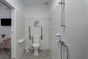 Charmante chambre chez l'habitant avec internet haut débit et terrasse | Parfaite pour le travail à distance - Image 5