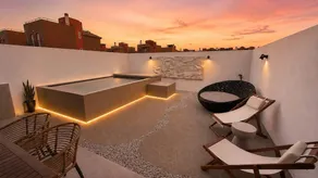 Children-friendly lovely villa with terrace, garden & pool | Sea view | Close to the beach | Suitable for remote work | Pets allowed - Image 2