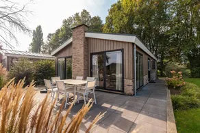 Familienorientiertes gemütliches Chalet mit Garten und Terrasse | Neben dem Strand - Image 2