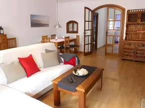 Fully equipped house with garden, terrace & pool | Garden view | Next to the beach | Perfect for remote work | Pet-friendly - Image 5