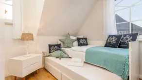 Merveilleuse maison de vacances adaptée aux familles avec sauna, terrasse et jardin - Image 4