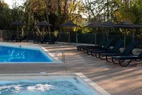 Wunderschöne Ferienwohnung mit Grill, Pool und Terrasse | Meerblick | Nah am Strand - Image 3