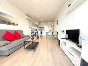 Renovierte Strandwohnung in Roses, Klimaanlage und Aufzug - Image 2