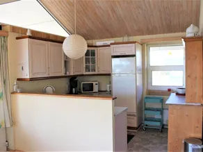 Family-friendly charming holiday home with sauna, BBQ & terrace | Sea view | Beach nearby | Pets are welcome - Image 2