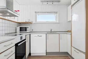 House with garden, terrace & barbecue - Image 5