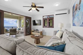 Fully equipped flat with terrace & pool - Image 3