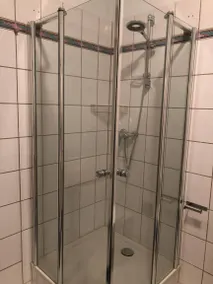 Apartamento con jardín - Image 2