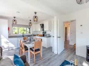 Children-friendly cottage with garden & barbecue | River view | Pet-friendly - Image 5