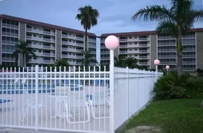 Luksus Gulf Front Condo - Image 3