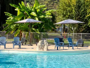 Bungalow mit beheiztem Pool - Image 3