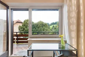 Room 'No. 6' with Shared Terrace, Shared Garden and Balcony - Image 2
