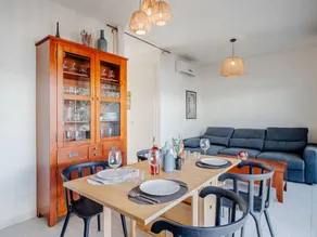 Flat with pool & terrace | Perfect for remote work - Image 3