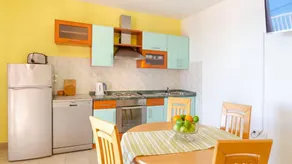 Flat with BBQ & terrace | Sea view - Image 2