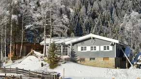 Holiday home with barbecue, pool & garden | Pets are welcome - Image 3