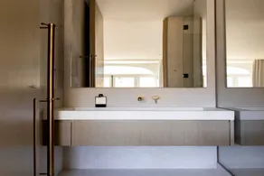 Family-friendly flat | Near Place de la Concorde | Suitable for remote work - Image 2