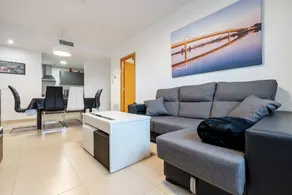 Flat with private pool & garden | River view - Image 3