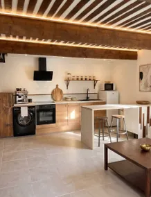 Casa con terrazza, giardino e piscina | Perfetta per il lavoro da remoto - Image 4