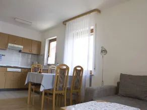 Apartment 'B 07' with Lake View, Shared Garden and Wi-Fi - Image 3