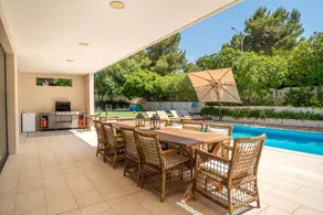 Fully equipped big villa with private pool, terrace & BBQ - Image 5